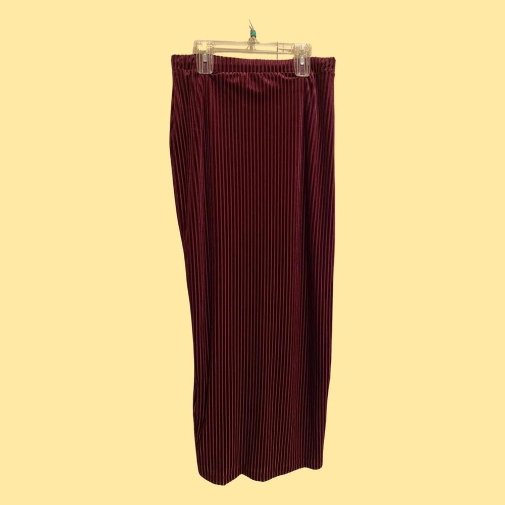 Velvet maxi skirt
